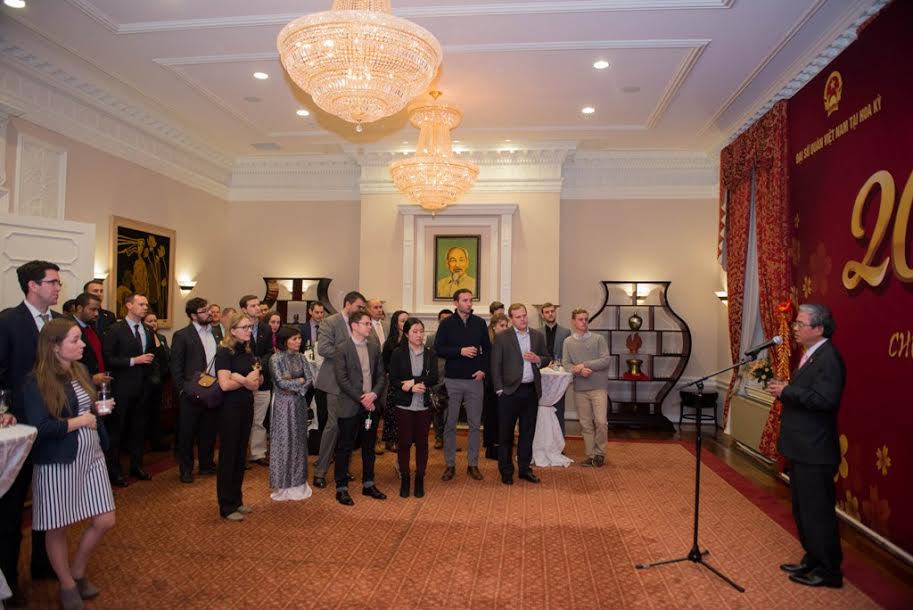 វៀតណាមយកចិត្តទុកដាក់ជម្រុញទំនាក់ទំនងជាមួយរដ្ឋអំណាចនិងរដ្ឋសភាថ្មីរបស់អាមេរិក